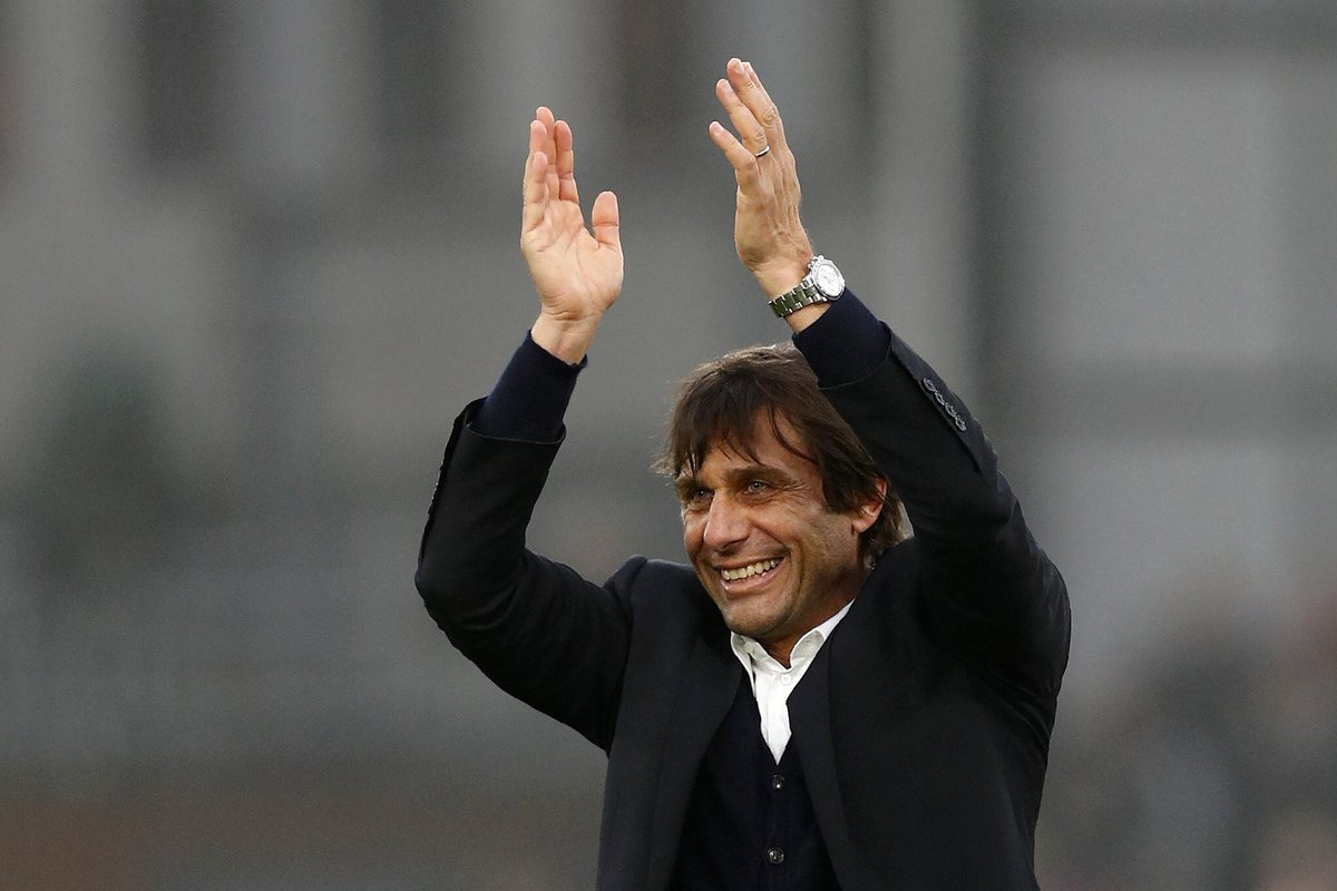 ChelsCentral's tweet photo. Points gap between 1st and 2nd place in Europe's top 5 leagues:
Premier League = 8
Bundesliga = 3
Ligue 1 = 2
Serie A = 1
La Liga = 1

#CFC https://t.co/klmo2Pg9Wu