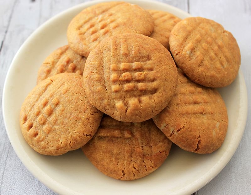 GFMadeEasy's tweet photo. Gluten Free DF EF NF Hokey Pokey Cookies!!! nom nom nom...

Members Recipe: https://t.co/UCDStKkbg3 https://t.co/fgjzt6BgXp