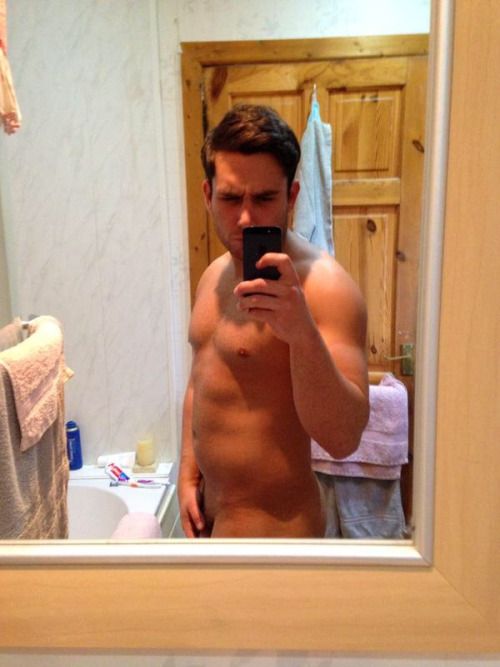 DARedevilNoam's tweet photo. When your nudes look so good that you gotta leak them yourself.. https://t.co/hAmZbuSEys