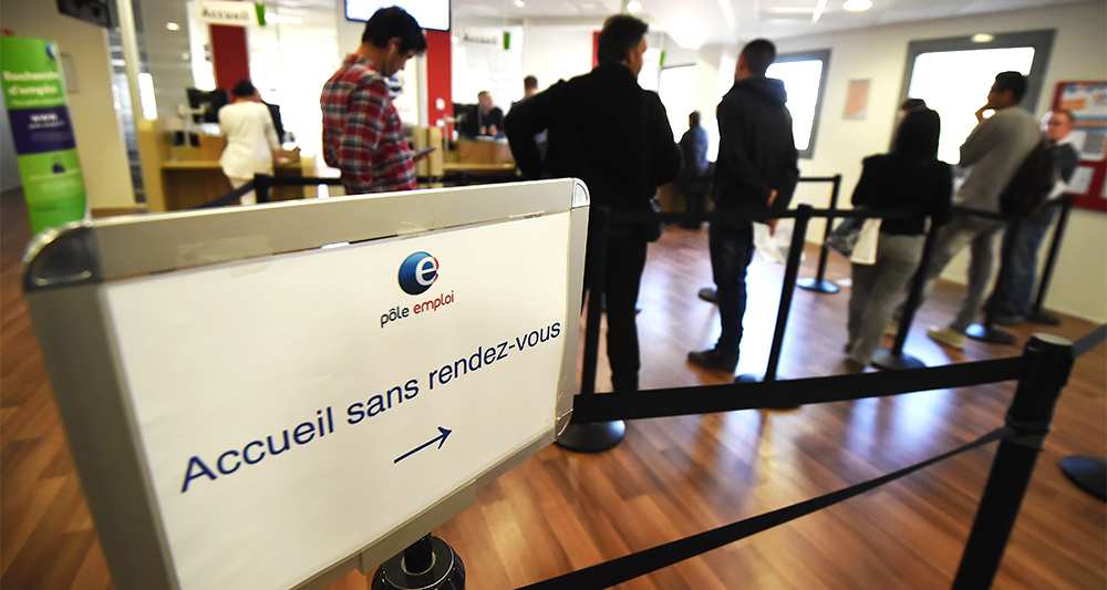 Chômage : une fausse note en décembre >> trib.al/JC4rSdf
