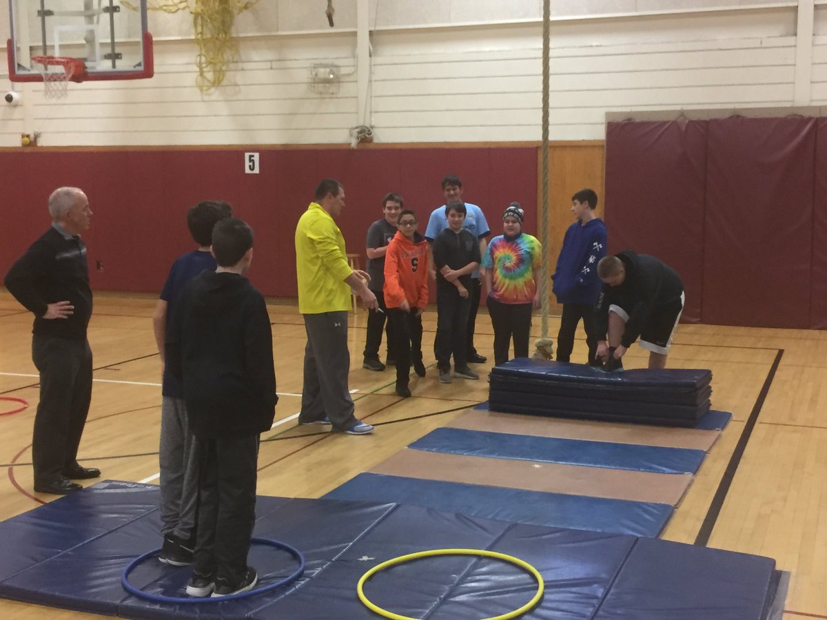Sdunham72's tweet photo. Second meeting of "Building Men for Others". Great conversations re: #Integrity #Empathy #AcceptingResponsibility @JoeEhrmann76 https://t.co/DWQoC31Y4l