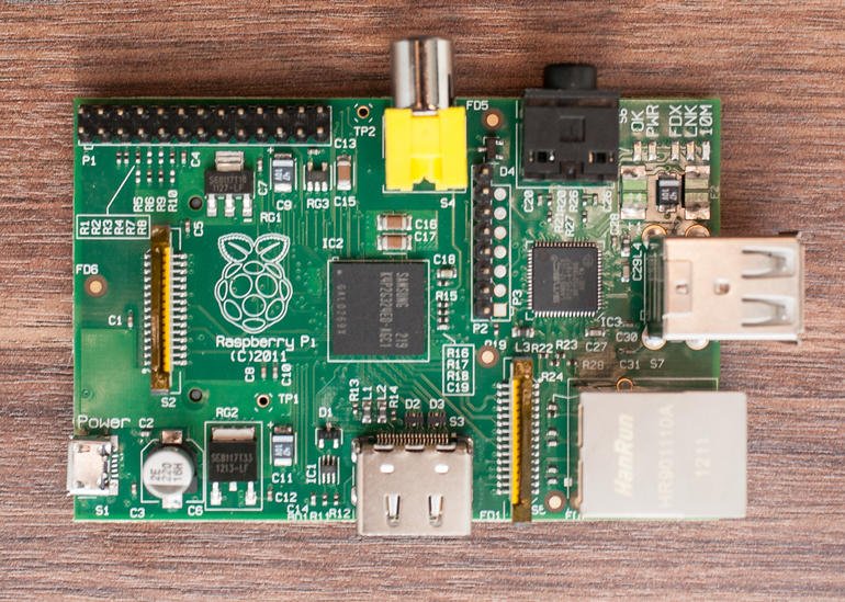 Hacksterio's tweet photo. Google is bringing AI to your Pi! https://t.co/ekdwHmhg7o https://t.co/tYhhRmKNaj