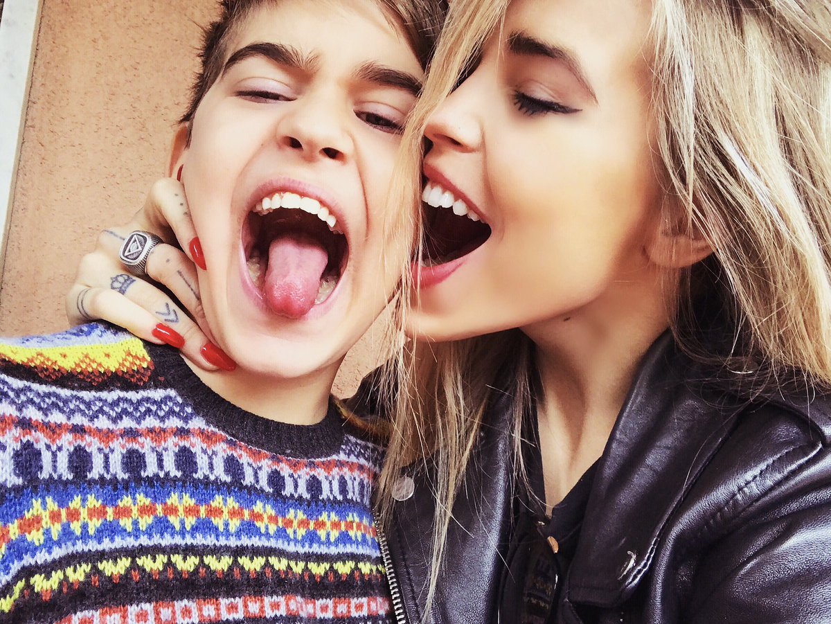 Buonanotte con il mio mostriciattolo 😍👫🌙❤️