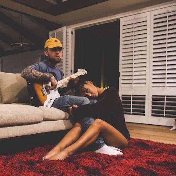 timelessbae's tweet photo. Ariana Grande &amp; Mac Miller https://t.co/olT3rWDJZa