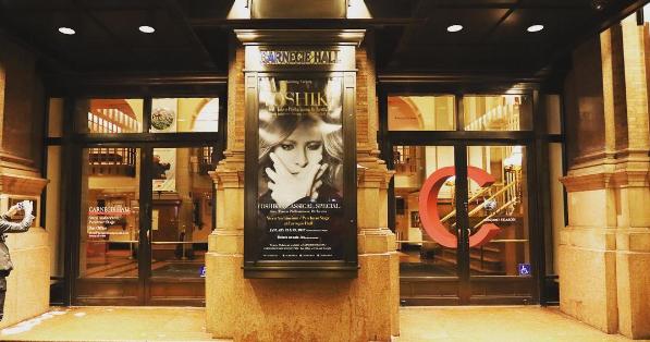 Aneres93's tweet photo. Join @yoshikiofficial at #CarnegieHall #NYC for once-in-a-lifetime concerts w/ Tokyo Philharmonic starting today! - https://t.co/xIncuK90Ce https://t.co/fo2BUaZcDz