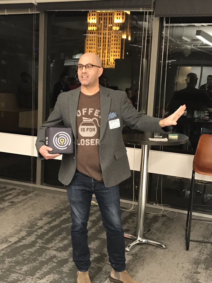 ChicagoPMA's tweet photo. Tonight's master of ceremonies- @caronp!!! https://t.co/WCcC8KPE1H