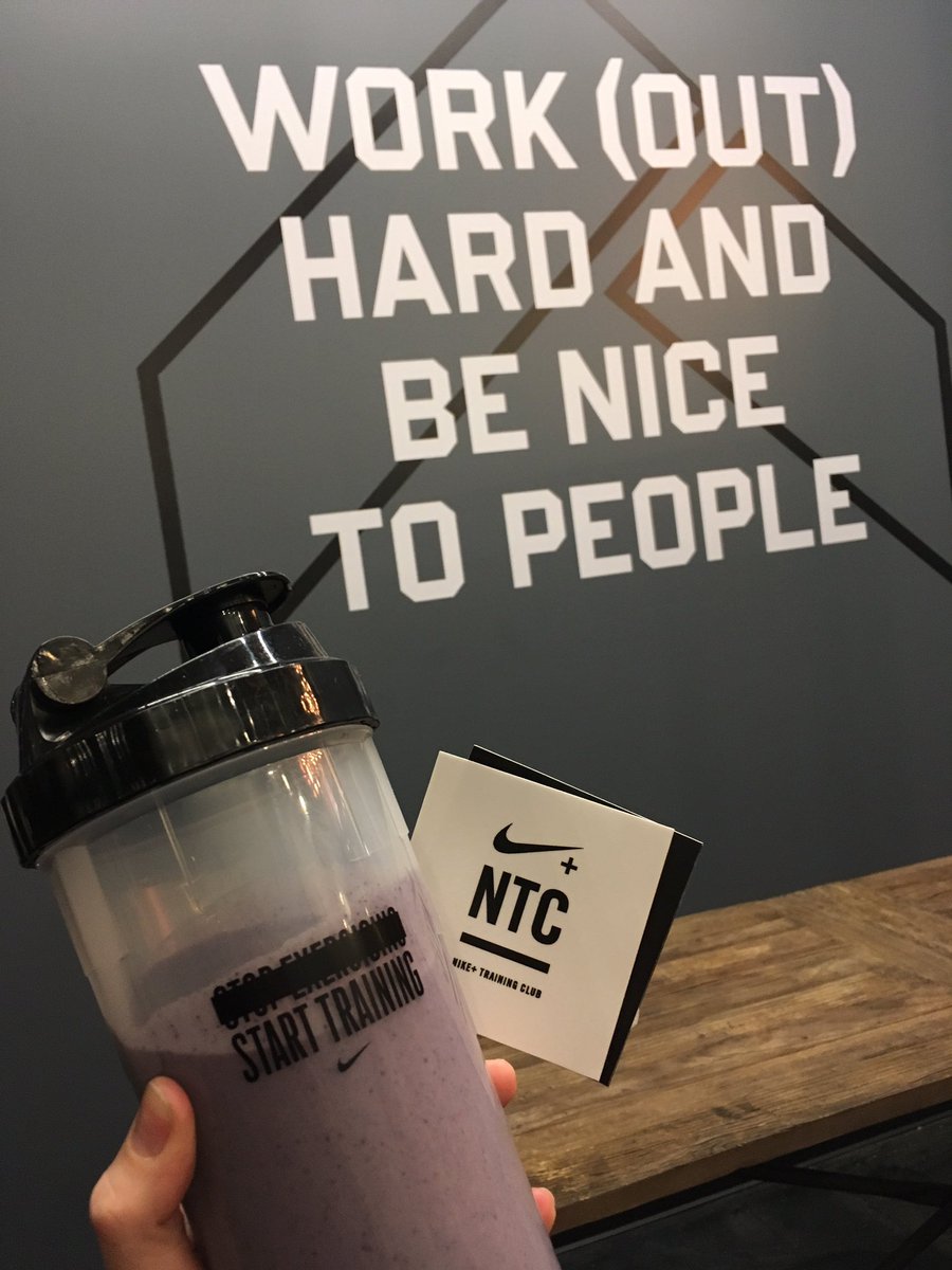 kare2gorun's tweet photo. @BarrysBootcamp and @NikeChicago = ❤❤❤ #stopexercising #StartTraining #nikechicago #barryschicago #dabarrys https://t.co/lnAkrrxtte
