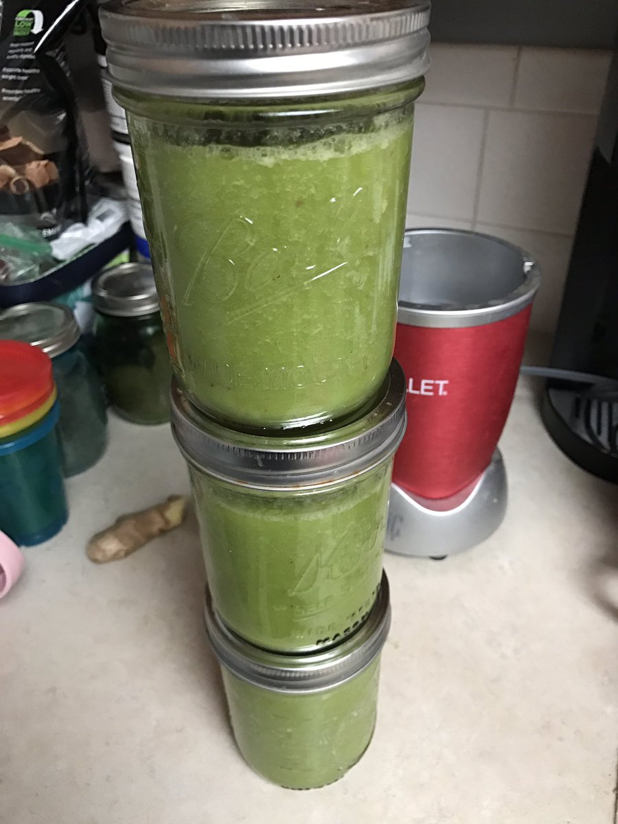 JaciPanowicz's tweet photo. Made my first #meangreenjuice, can't wait to try it in the morning! #joecross #onairwithella #fitnessnutritionandmindset #ilovepodcasts https://t.co/2lcqJzQQbg