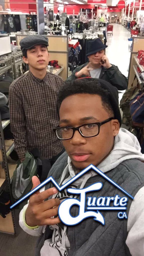 YourNewPadre's tweet photo. Happy birthday lil man, hope it's good much love✊🏾💙 #MrTYB @Ranchula https://t.co/IzBIzNM91g