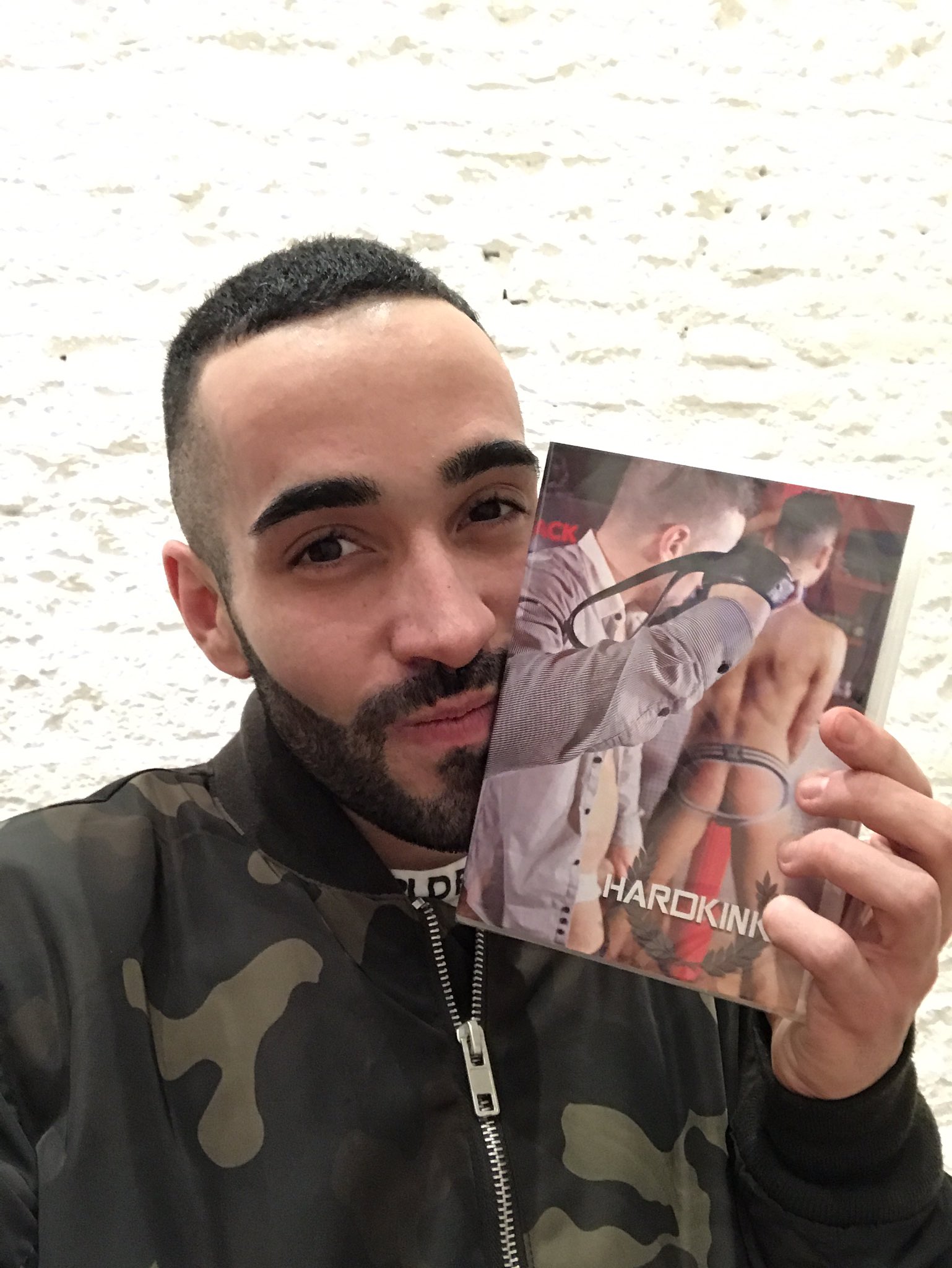 DVD de @hardkinks ?????????? https://t.co/YANRNFsbmt