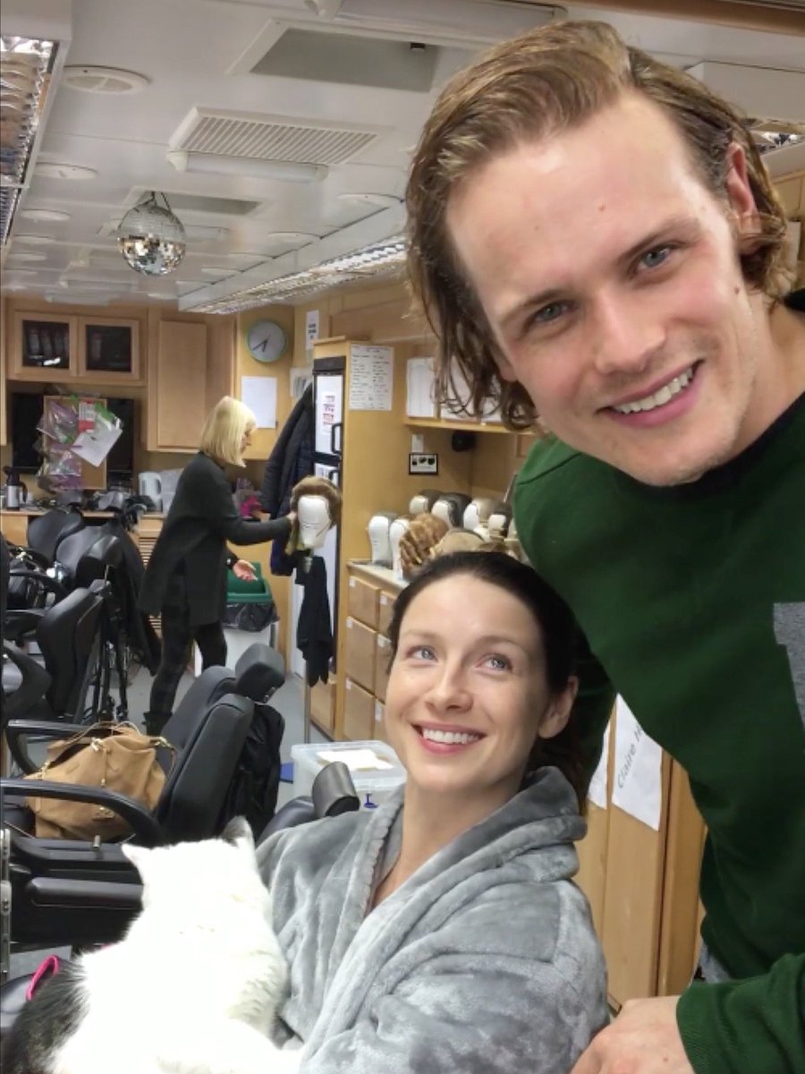 SamCaitLife's tweet image. *NEW* Sam and Cait Announce Their Attendance at Emerald City Comicon (Video) samcaitlife.wordpress.com/2017/01/12/new…