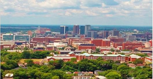 #Travel like a #local in #Birmingham with these fantastic travel tips from local <a href="/Chandracj2010/">Chandra</a> #travel #ttot bit.ly/2ilmgBH