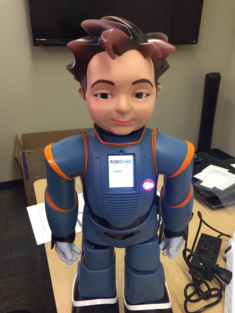Look who's arrived <a href="/robokind/">RoboKind</a>  @miloforautism #robots4autism <a href="/WestVanSchools/">WestVanSchools</a> #westvaned #autism #learning &amp; more to come...