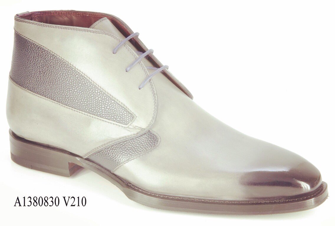 jfschrijvers's tweet image. New prototype designed for Borgioli now @Pitti_Immagine #borgioli @spfmen @MensStylePro @OnlyDopeShoes @wilfrieddejong @didierdrogba