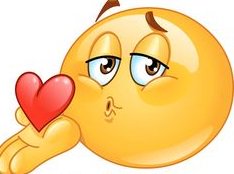 tbone1955's tweet photo. It's national kiss a Ginger Day so here you @court_lawson_ !!! β₯ #prettyGinger :) https://t.co/aIJ1Q4qmew