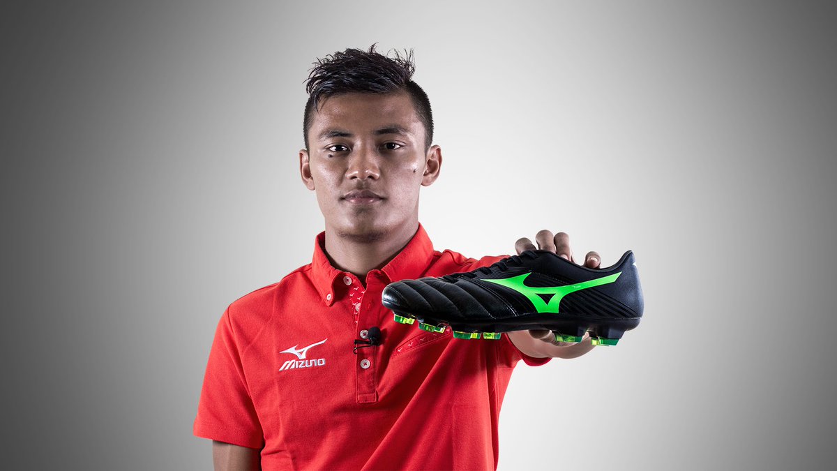 SemenpadangFCID's tweet photo. Penandatangan Kontrak Baru Bersama @MizunoFootball @MizunoID https://t.co/oI0aSrRVbj https://t.co/noWR2oxlEg