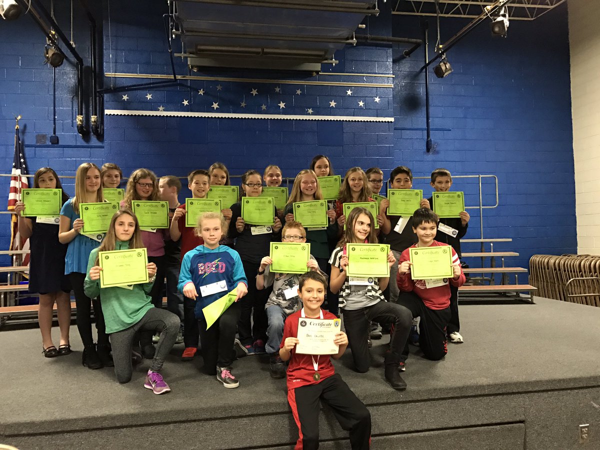 janicekollar's tweet photo. Today was applewood elementary's first annual national geography bee! #brunswickpride #geogeniuses 🌎🌍🌏 https://t.co/sUuX13heMZ