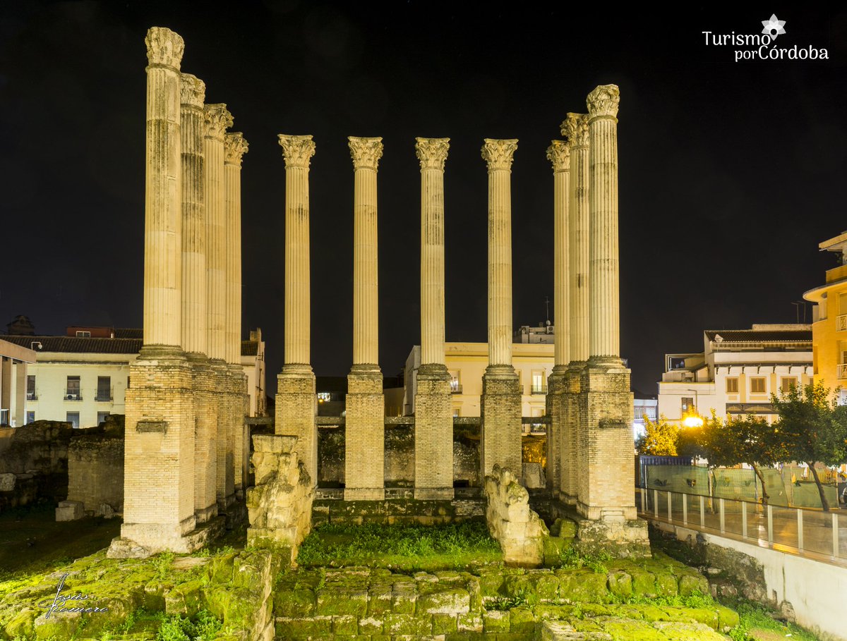 Templo Romano de Córdoba construido durante el reinado del emperador Tiberio Claudio César Augusto Germánico. #ViveCórdoba #CordobaESP