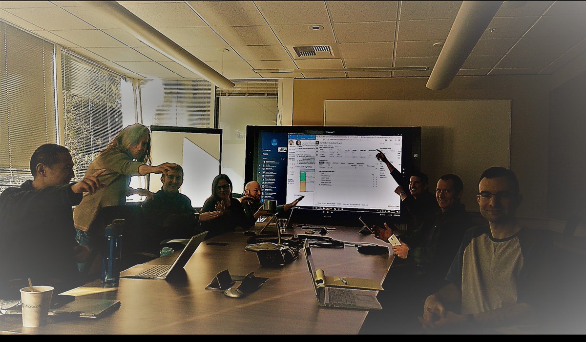 donasarkar's tweet photo. #WindowsInsiders: we are releasing a shaken AND stirred 15007 build today to Fast Ring for PC + Mobile. https://t.co/9eMSmHFtJ9 https://t.co/8oIKi9qM4f