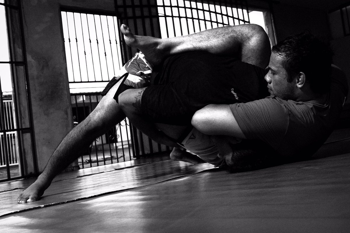 janitziodesign's tweet photo. Nuestro amigo Vernon Ramos en uno de sus entrenamientos para su próxima pelea  #pty #507 #panama #photography #photo #janitzio #RepostPanama https://t.co/PB4igG8K9C