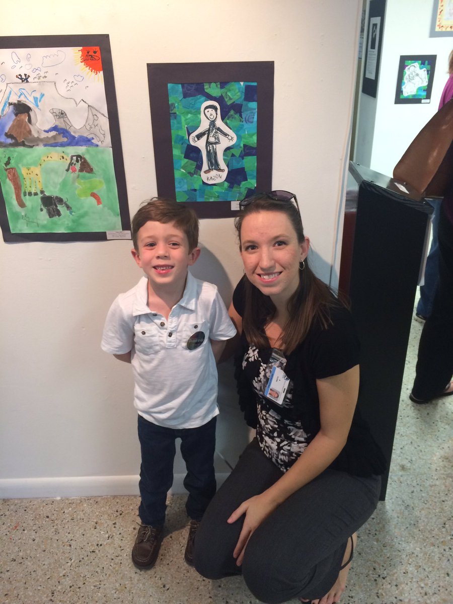PelicansCreate's tweet photo. These artists are small in size but big in talent! WeeCreate at ArtHaus ๐@PelicansCreate @sweetwaterVCPS #VCSart https://t.co/pAOV0gwGXV