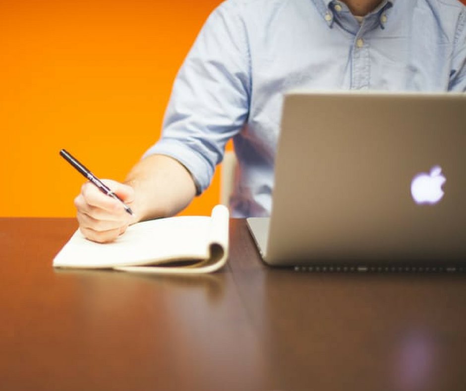 GibbonsDigital's tweet photo. Did you hear our Director of Digital and Inbound Marketing is hosting a FREE LinkedIn webinar? Register here today: https://t.co/upTedbbfHU https://t.co/WRdtch9WkI