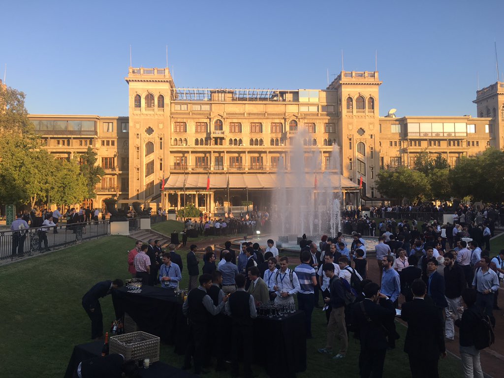 AICE_CHILE's tweet photo. En la cena de clausura de la #16WCEE https://t.co/7ewpFyKUzJ