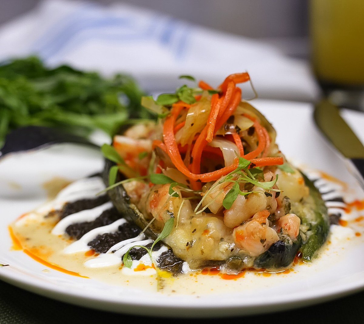 Coppelianyc's tweet photo. On the menu tonight: Chile Relleno de Camaron 🍽 #foodie #dinnertime #foodiechats https://t.co/yEleDV4YqZ