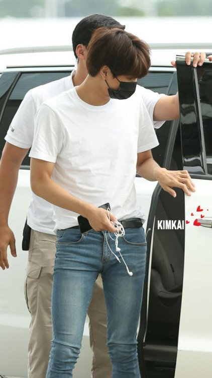 kimjipics's tweet photo. https://t.co/2ADerosrIu