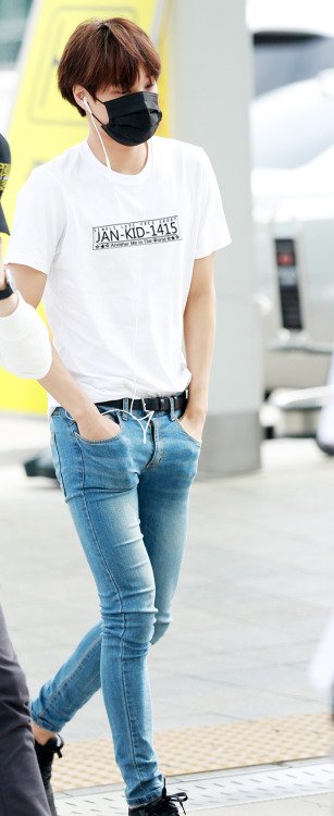 kimjipics's tweet photo. https://t.co/2ADerosrIu