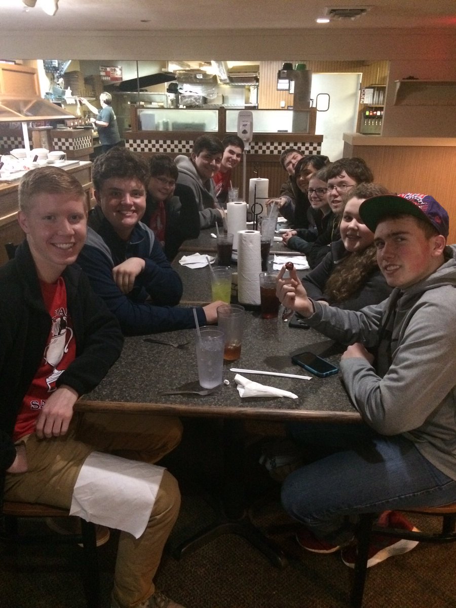 Congrats to Varsity Scholar Bowl for a win over Carterville tonight! #wfredbirds