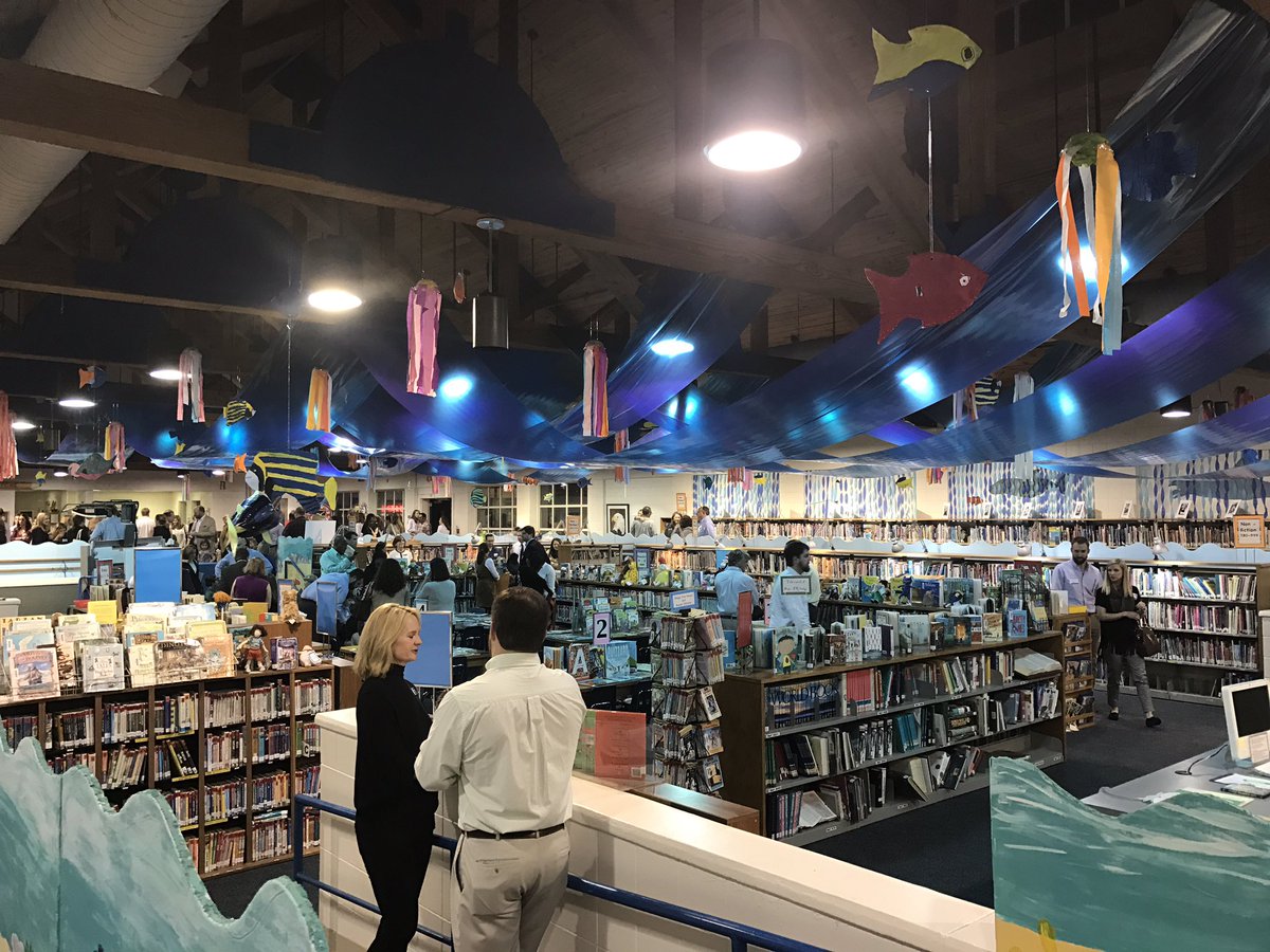 <a href="/MAEagles/">The Montgomery Academy</a> Lower School Open House is about to start!  So many excited kids and parents! #edchat #openhouse #Montgomery