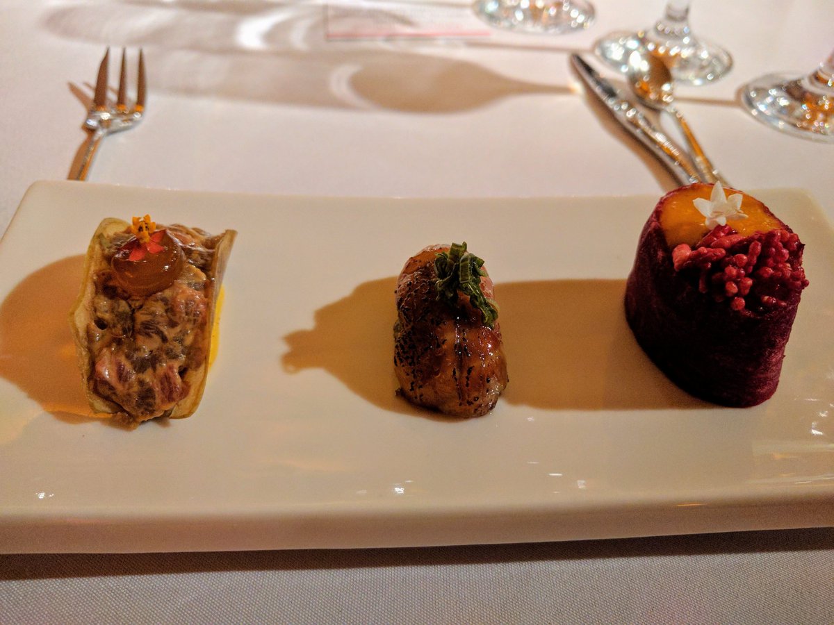 Notable invitación de @Scotiabank_CL, exposición de Picasso y cena del chef Sergio Barroso del <a href="/restaurante040/">Restaurante 040</a>  #ScotiabankCocinArt