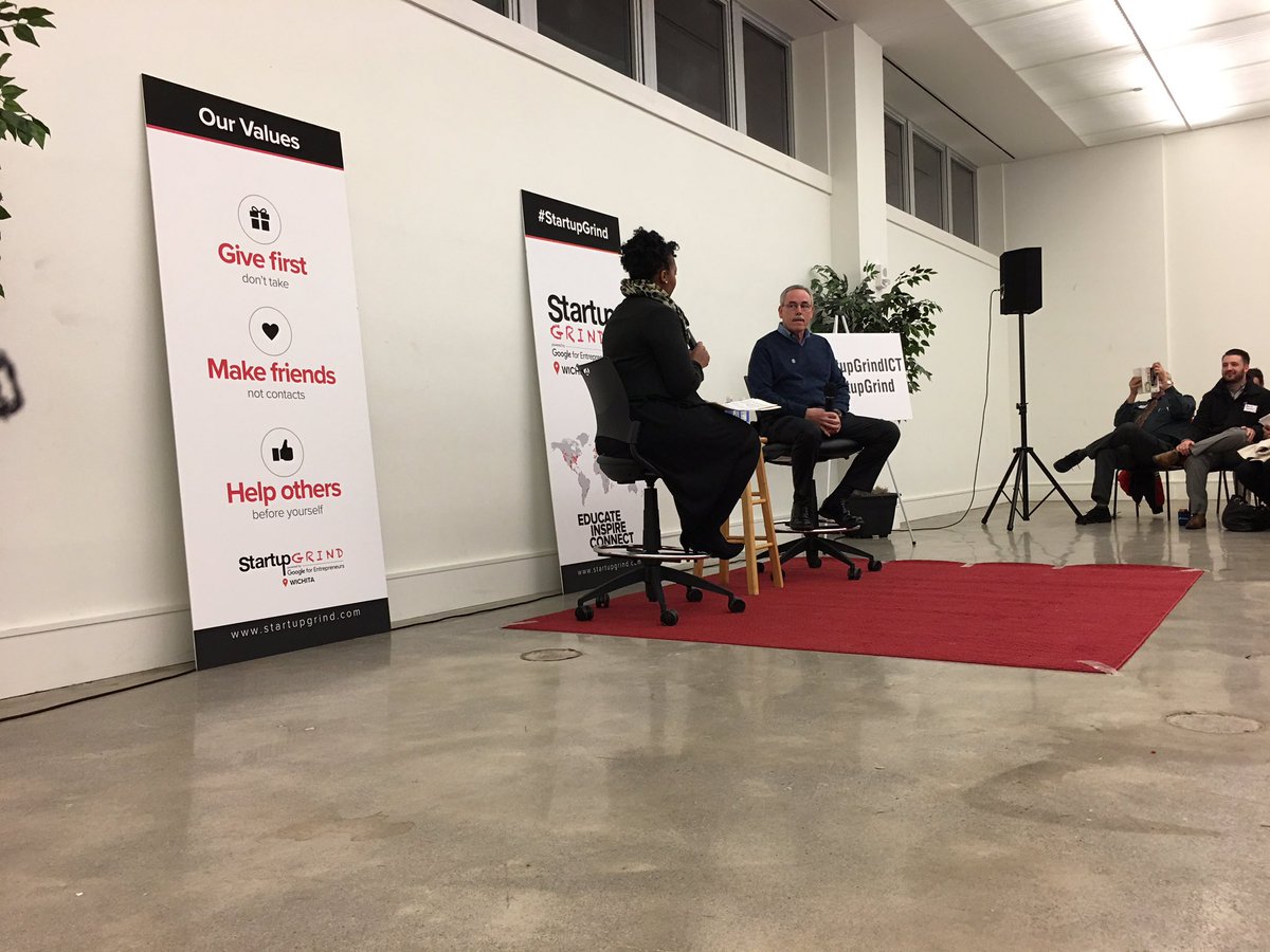 Amazing fireside chat starting with Jeff Turner thanks to <a href="/StartupGrind/">Startup Grind</a> #StartupGrindICT