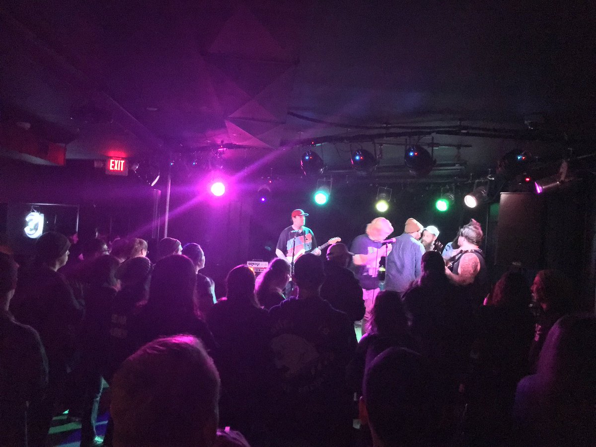 FossilYouth's tweet photo. Columbus, OH! @MatchFactsBand is up right now and our tour package is up next. Come kick it. 🤙 https://t.co/cSwJz3M3Ch