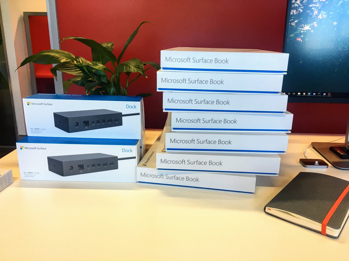 PaulHowatson's tweet photo. #SurfaceBook as a workstation replacement for the office? Let's find out! @MicrosoftAU #PilotGroup https://t.co/VhfBdBTClr