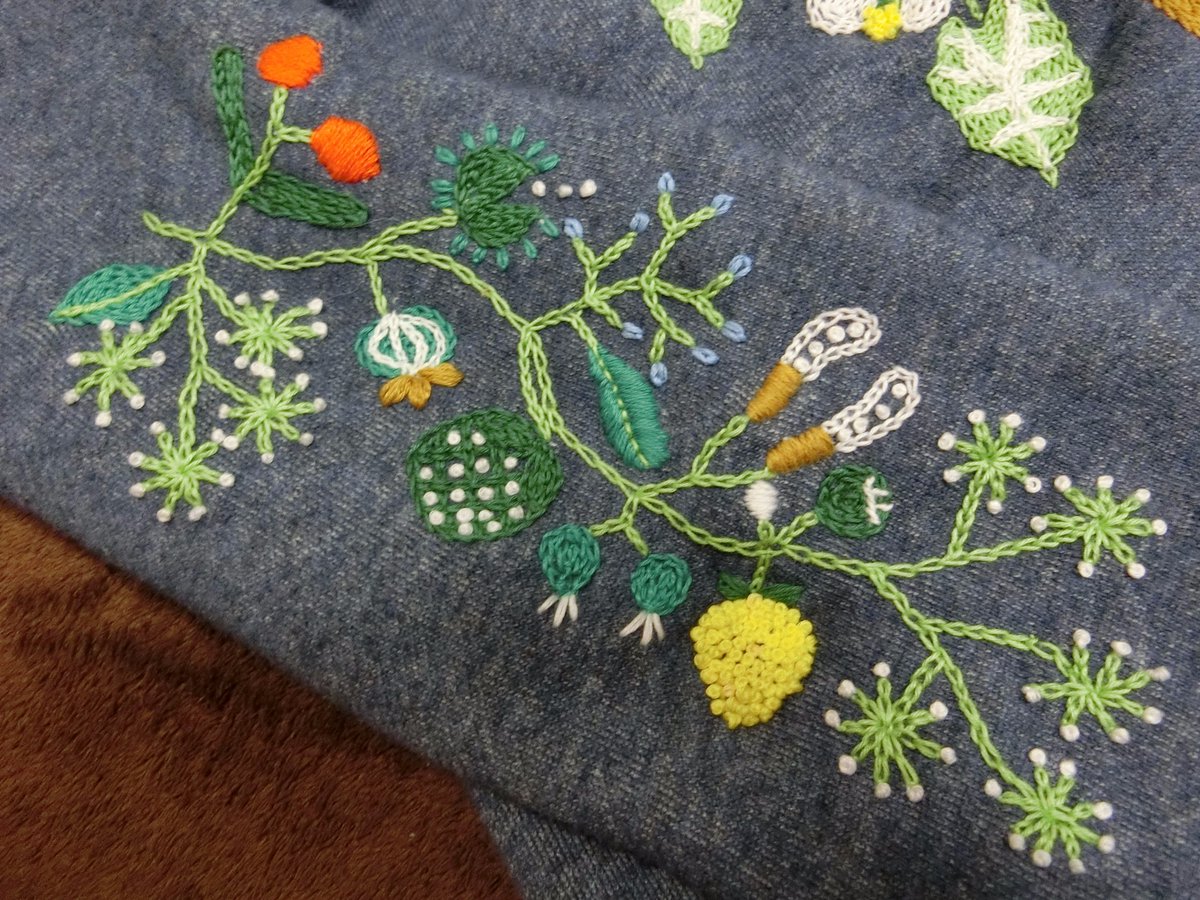 デージー ステッチ レゼー 刺繍の基本のき。初心者さんに、ステッチの種類と道具を解説します。