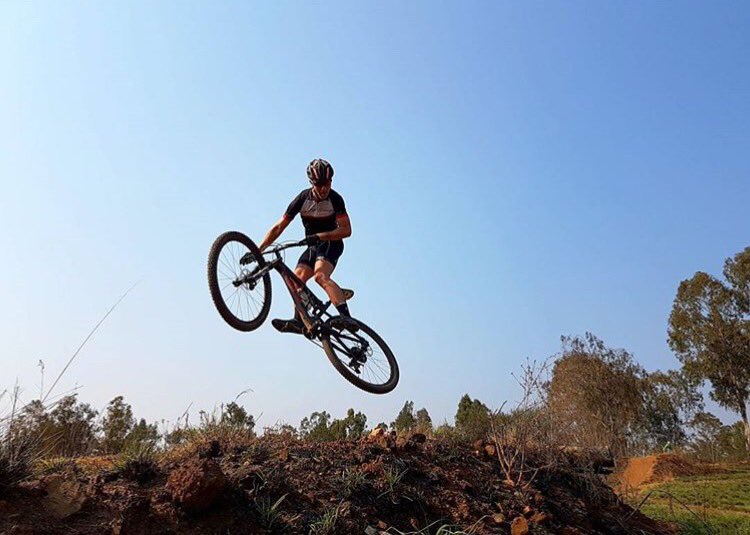 northwave_sa's tweet image. Jumping straight into this weekend. #race #bikelife #mtb #northwave #jump |📷 @kylewoodys