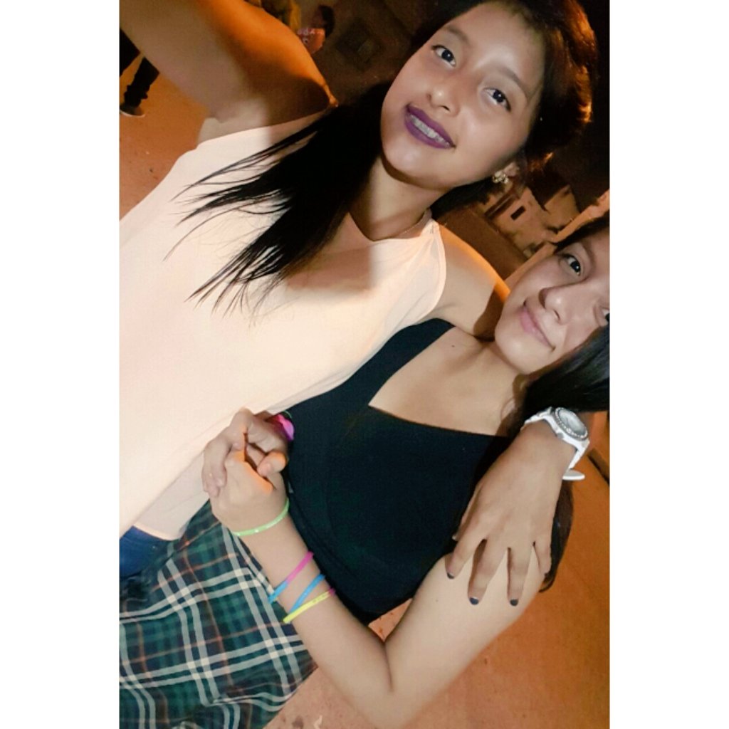 kattyveronica2's tweet photo. La leyenda del mar azul!. https://t.co/DvD9J9kNfR