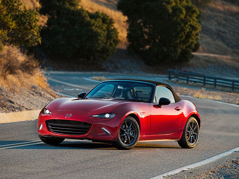 Autobytel's tweet photo. "The Miata defines “fun to drive” for the entire car industry." @MazdaUSA #BestConvertible #Awards #Miata #MX5 https://t.co/6PXCVAY4O5 https://t.co/9vF0expncH