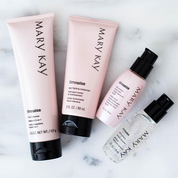 PinkDiva96's tweet photo. Want to maintain younger-looking skin? You have to try the TimeWise® Miracle Set®! https://t.co/PnCLZQYxjQ https://t.co/pOL93eAxfZ