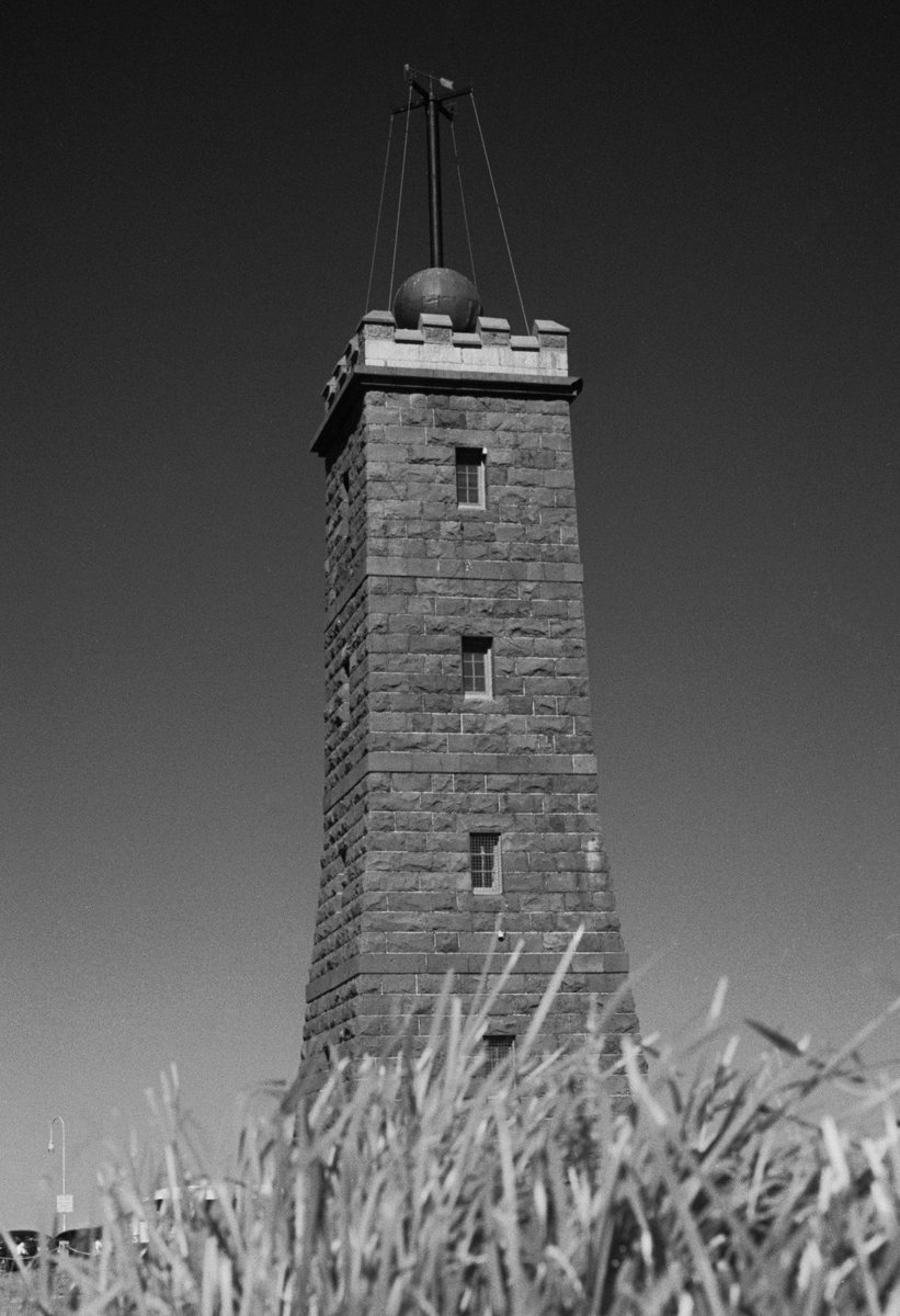 loudon_max's tweet photo. # assignments #aop 2. Timeball Tower https://t.co/IXJk0Yf2gW