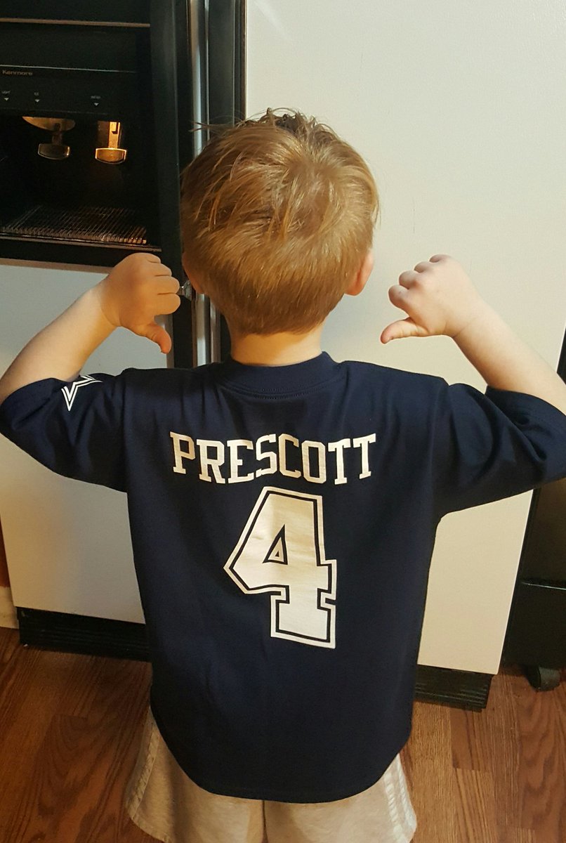 cjwhat's tweet photo. We ready!!
@dak @DezBryant @EzekielElliott
#DallasCowboys #Playoffs #CowboysNation #StillACatch https://t.co/vn9XEfgQF9