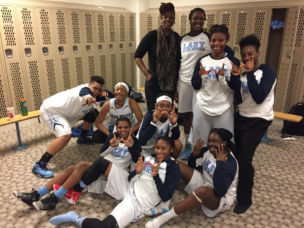 BrookSports's tweet photo. New Story: Springbrook High School Girls Varsity Basketball beat Magruder 54-47 https://t.co/wgrfdIc9Rf https://t.co/V88lAaneXe