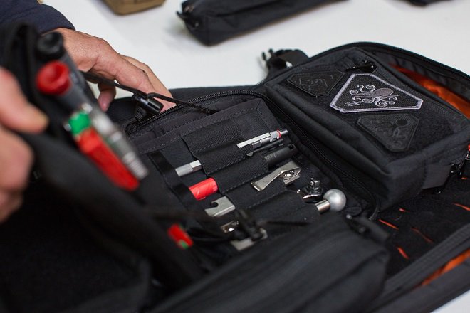 Carryology's tweet photo. We got a lil' geeky with @PDWLife's co-founders, to talk design, gear and S.H.A.D.Os > https://t.co/0ICjypAqZw #tactical #packheads https://t.co/X5xDRXYPEF