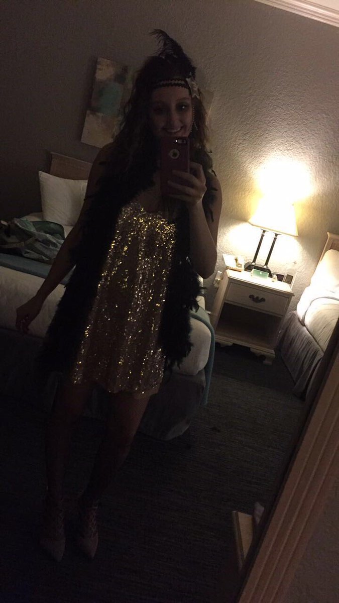 amandacollum22's tweet photo. Throwback to New Years but also Chris appreciation tweet because he takes care of me when I'm sick😘🙈💞 https://t.co/jXQ1MFEuQH