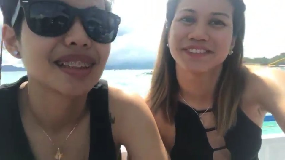 absnibang's tweet photo. AT ANG CUTE PO TALAGA NG MGA IG STORIES NILA OK LATE UPLOAD TO PERO WALA AKONG PAKE LOOK THESE FACES KAGWAPO KAGANDA WHAT THE https://t.co/igSu6Qw91a