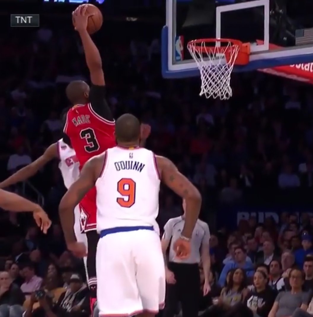 A_Sliv21's tweet photo. @DwyaneWade @chicagobulls  #NBAVOTE #⚡ https://t.co/688gdxQfFo