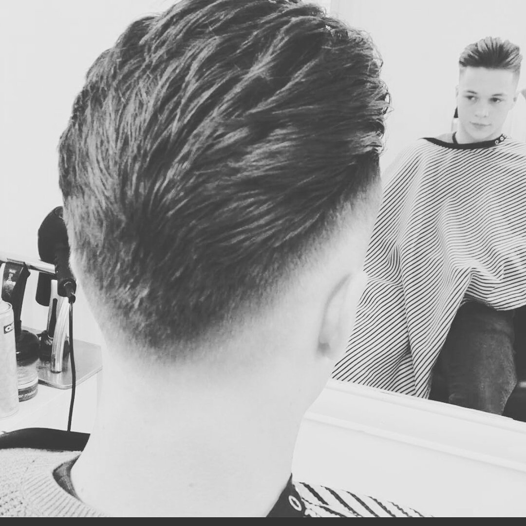 hairexeter's tweet photo. Will be working within LXS Centre Stage South Street from 1st February #exeterbarbers #marinebarbers #studentbarbers #justgreatcuts https://t.co/r9Udq4Z5eQ