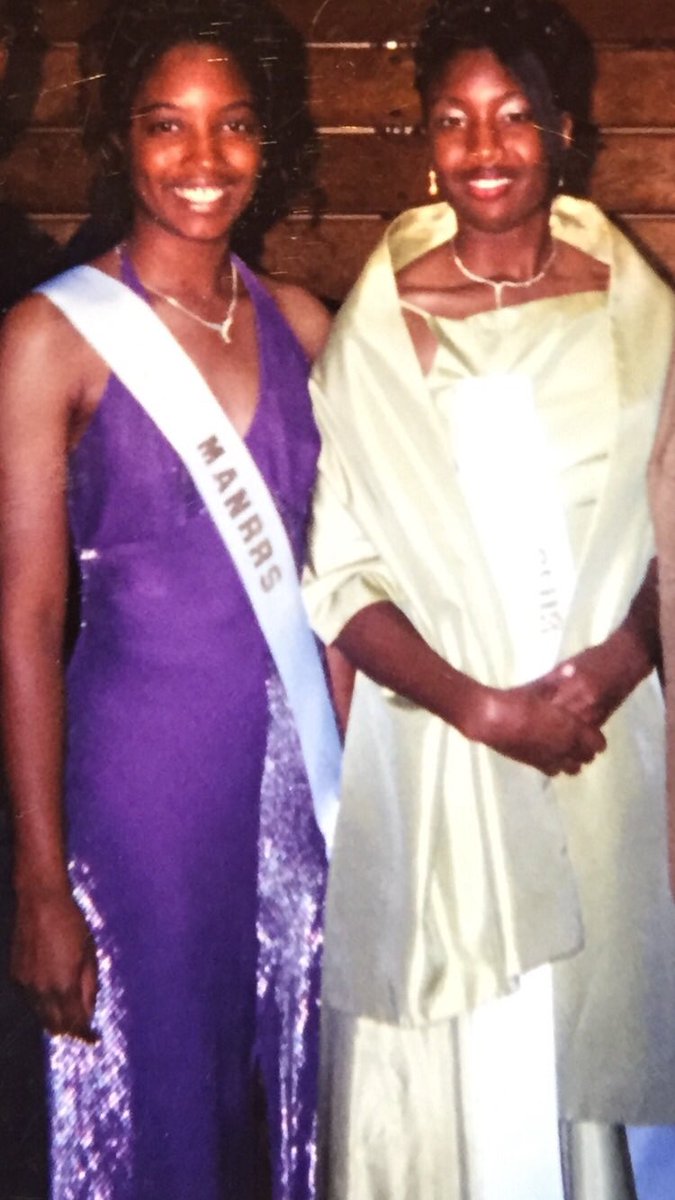 GammaPhigldngrl's tweet image. #Tbt #AKA1908 #fall2001 
Me and the birthday girl Porsche fifteen years ago!!💚💕💚💕